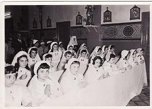 COMMUNIONS ORAN ECOLE ST MARIE DES CHAMPS 24 05 1955   (1)